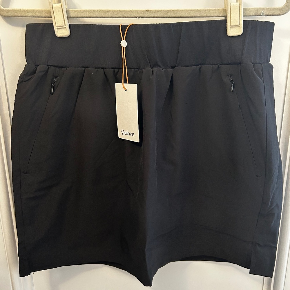 Quince Women's Athletic Shorts - Black